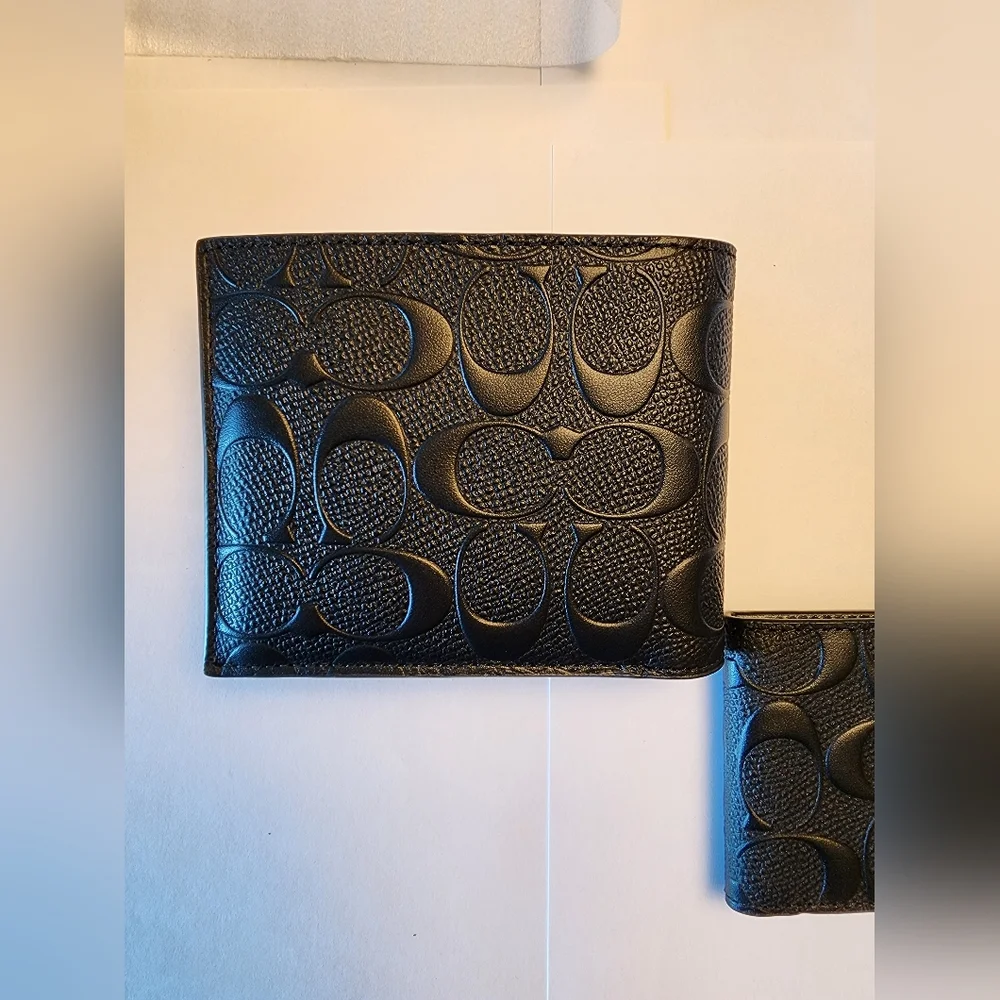 *Coach MEN'S bifold wallet NWT - Picture 10 of 12